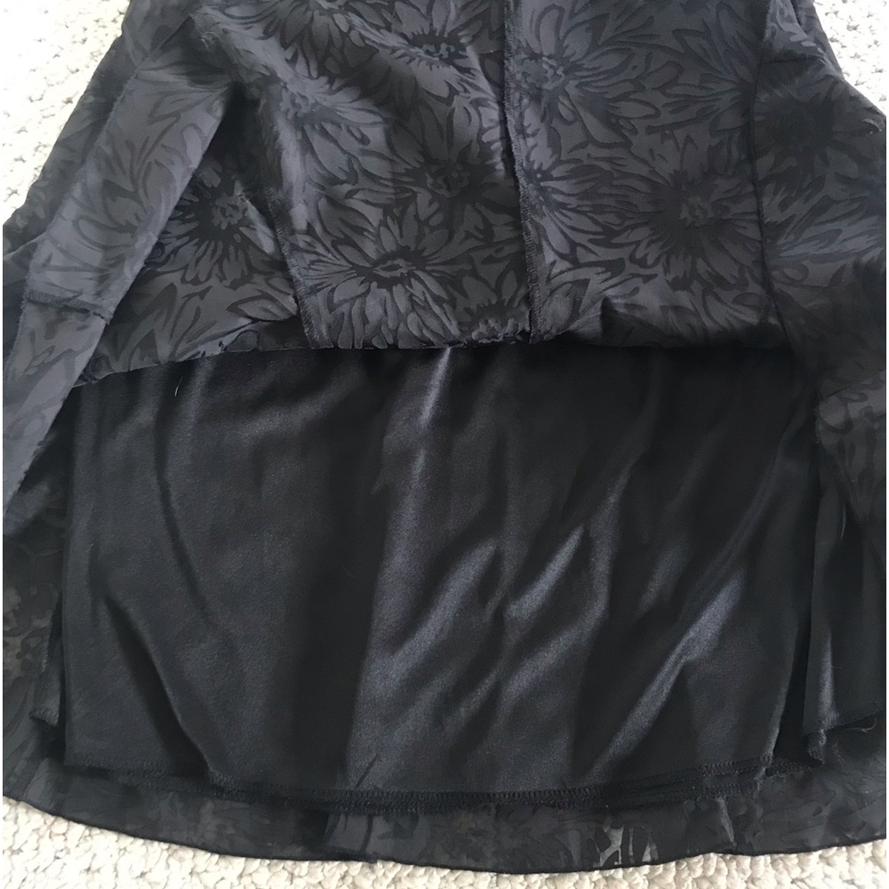 First Option Skirt - Picture 7 of 11